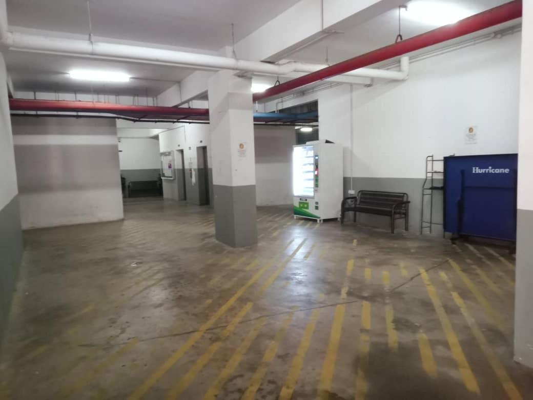 Homestay Kuala Terengganu Rose House Pantai Batu Buruk ภายนอก รูปภาพ